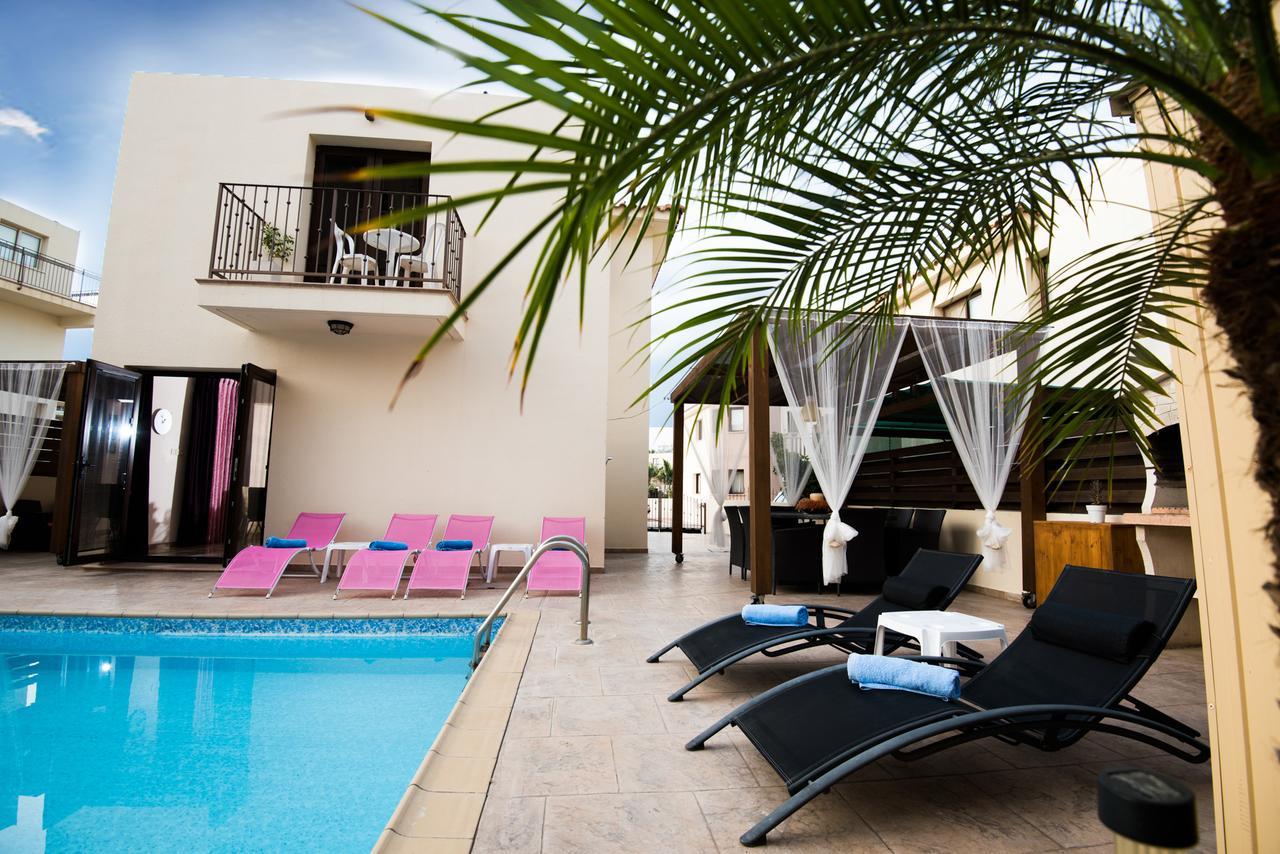 Luxury Villa Regina 普罗塔拉斯 外观 照片